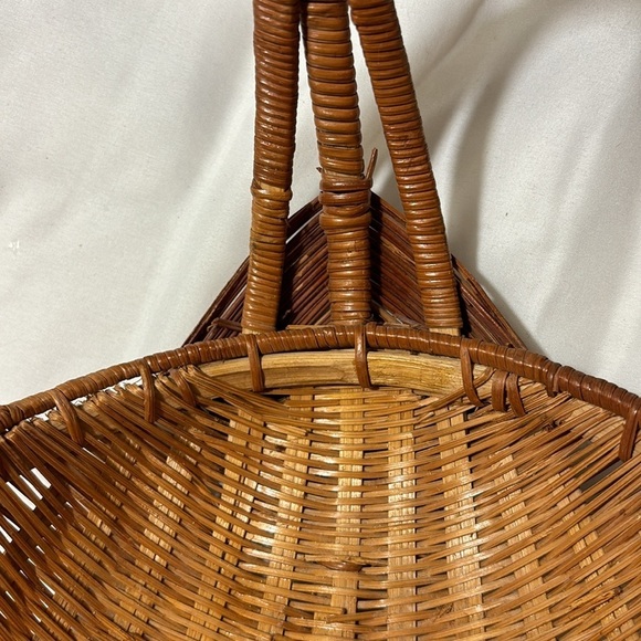 Vintage Oval Handled Gathering Storage Basket Hand Woven~Boho~14" x9"x11" High - Picture 10 of 11